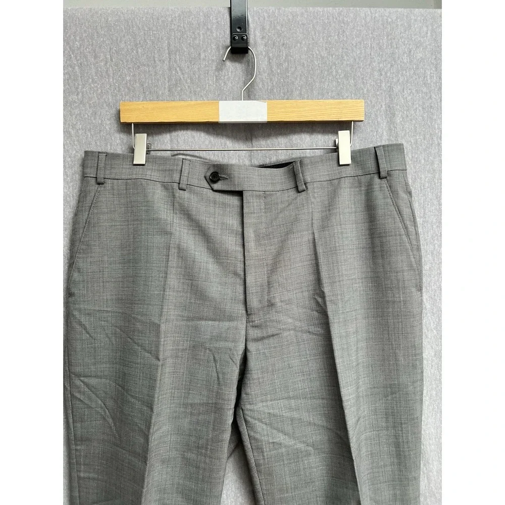 Lauren Ralph Lauren 44R Gray Blazer Sport Coat and Pants Wool Natural Stretch